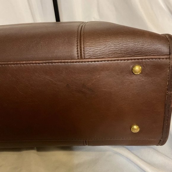 Coach Vintage Large Shopper zip top Tote #9995 from 1996 - Picture 5 of 12